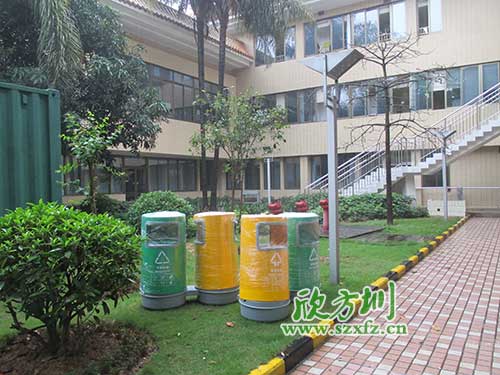 韶關物業(yè)分類玻璃鋼垃圾桶，提升社區(qū)好環(huán)境。